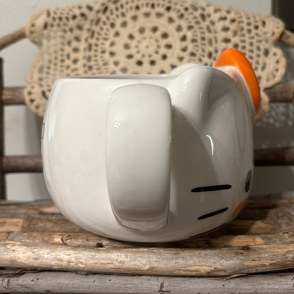 NEW DESIGN! NWT HELLO KITTY HALLOWEEN MUG ORANGE & BLACK BOW LARGE - Picture 4 of 10